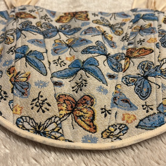 VICI Roam Free Butterfly Corset Crop Top - Picture 14 of 16